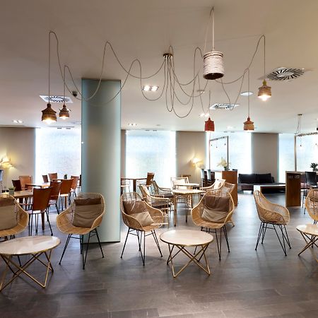 Eurostars Madrid Congress Hotel Alcobendas Bagian luar foto