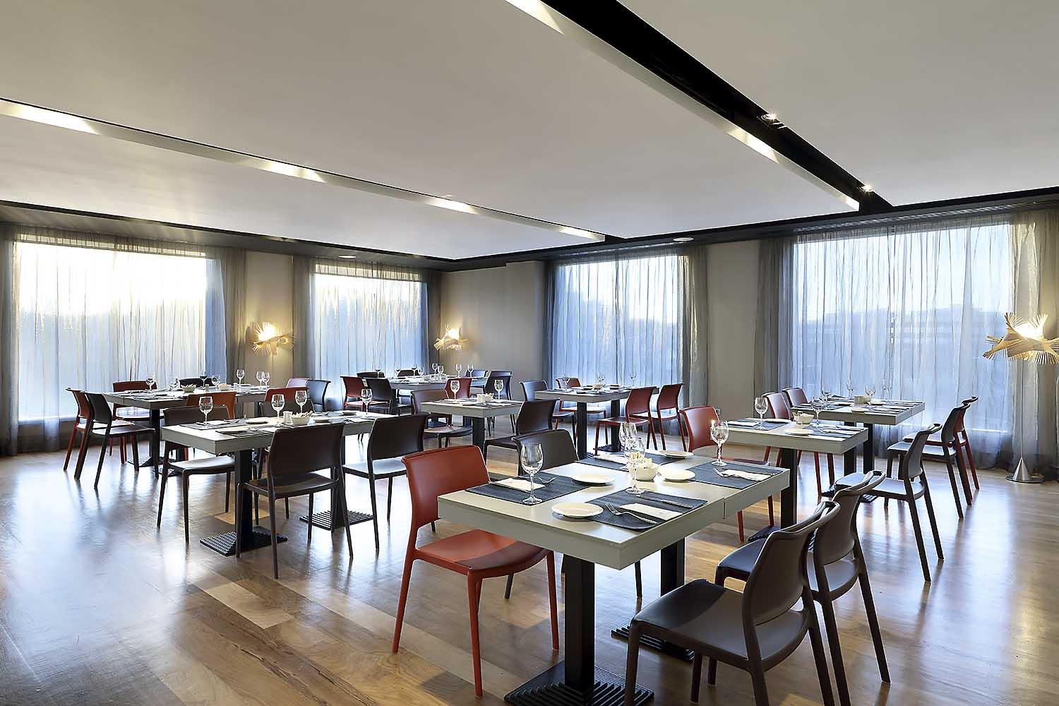 Eurostars Madrid Congress Hotel Alcobendas Bagian luar foto