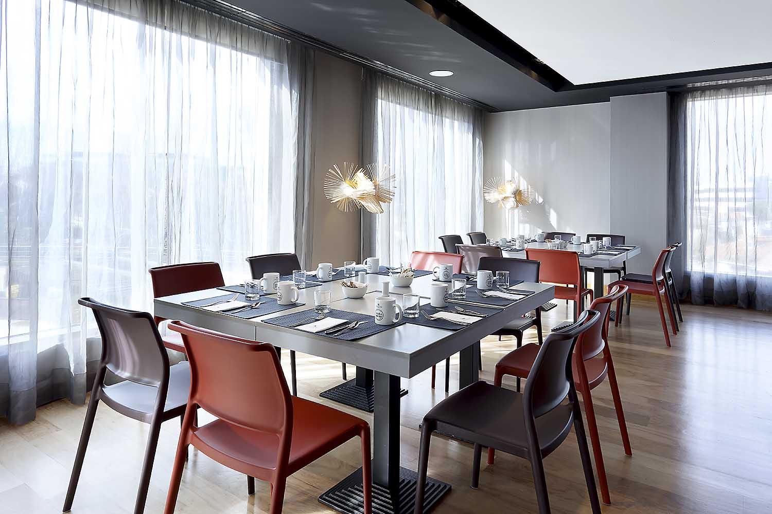 Eurostars Madrid Congress Hotel Alcobendas Bagian luar foto