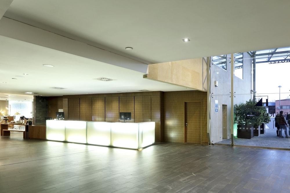 Eurostars Madrid Congress Hotel Alcobendas Bagian luar foto