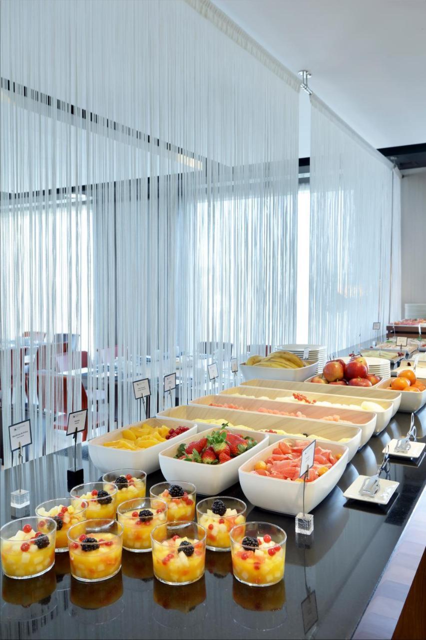 Eurostars Madrid Congress Hotel Alcobendas Bagian luar foto